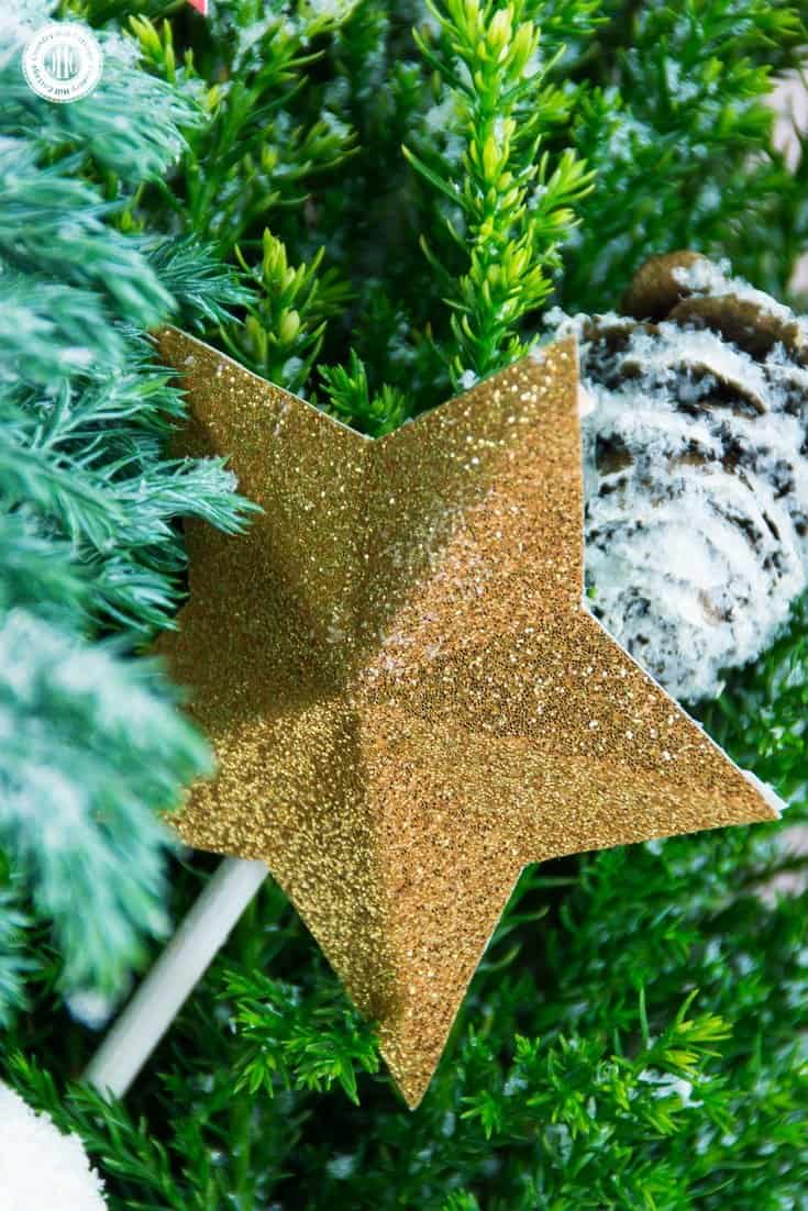 Sparkly Winter Fairy Garden Flower Arranging Tutorial | countryhillcottage.com