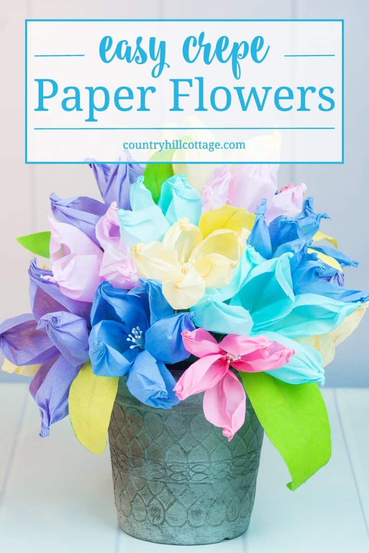 Learn to make the easiest crepe paper flowers ever using only a gold ball, and arrange them into beautiful centre pieces and paper flower bouquets! #crepepaper #paperflowers #papercrafts | countryhillcottage.com