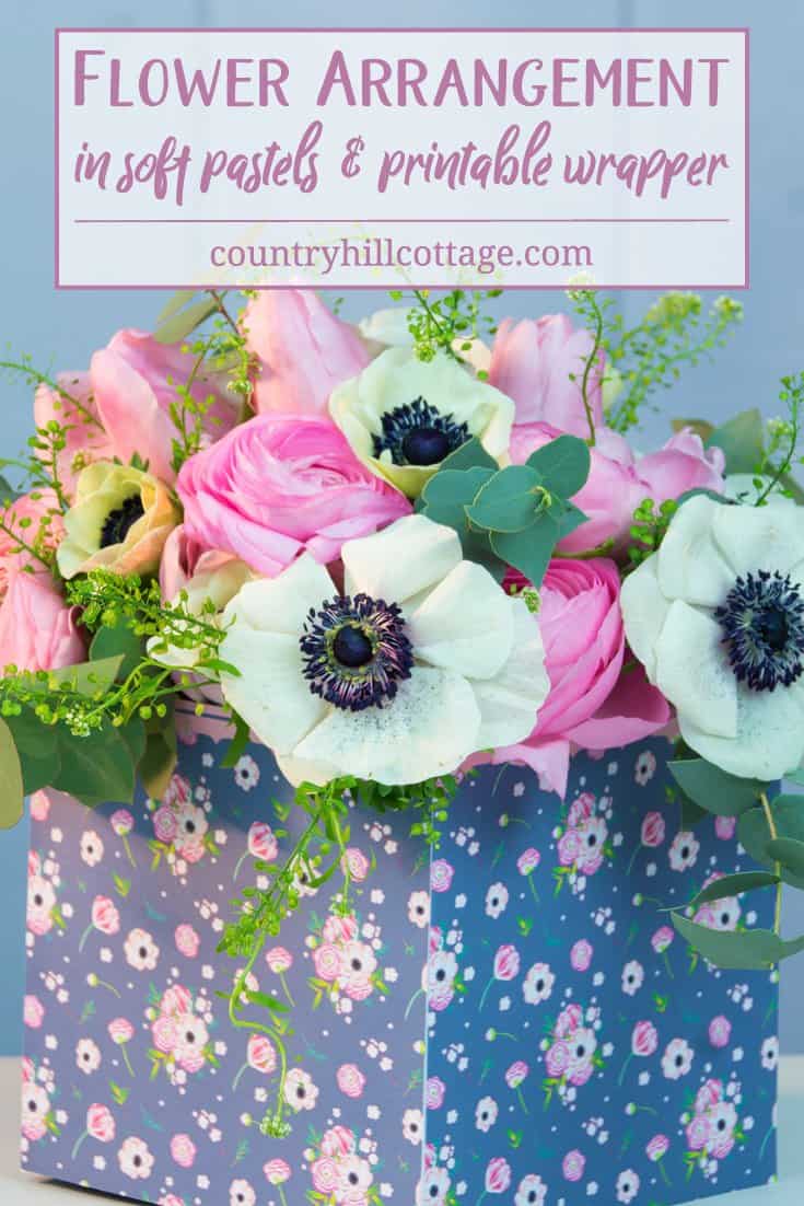 Learn to create a beautiful spring flower arrangement with ranunculus, anemones and tulips inspired by our Osterley at Park design. #flowerarranging #homedecor | countryhillcottage.com