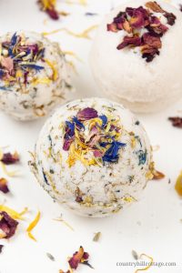 Homemade Bath Bombs without Citric Acid
