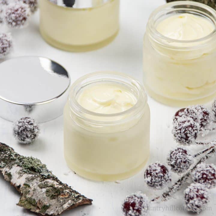 DIY hydrating eye cream for sensitive skin is perfect for the skin around the eyes, antiaging and wrinkles. Learn how to make homemade eye cream with natural materials. The ingredients in this lightweight moisturizing recipe include birch sap, nourishing oils and vitamin E. Has a light brightening effect, reduces puffiness and also a great overnight treatment. Suitable for teens, men, 20s, 40s, 50s. Comes with free printable labels for packaging. #eyecream #skincare | countryhillcottage.com