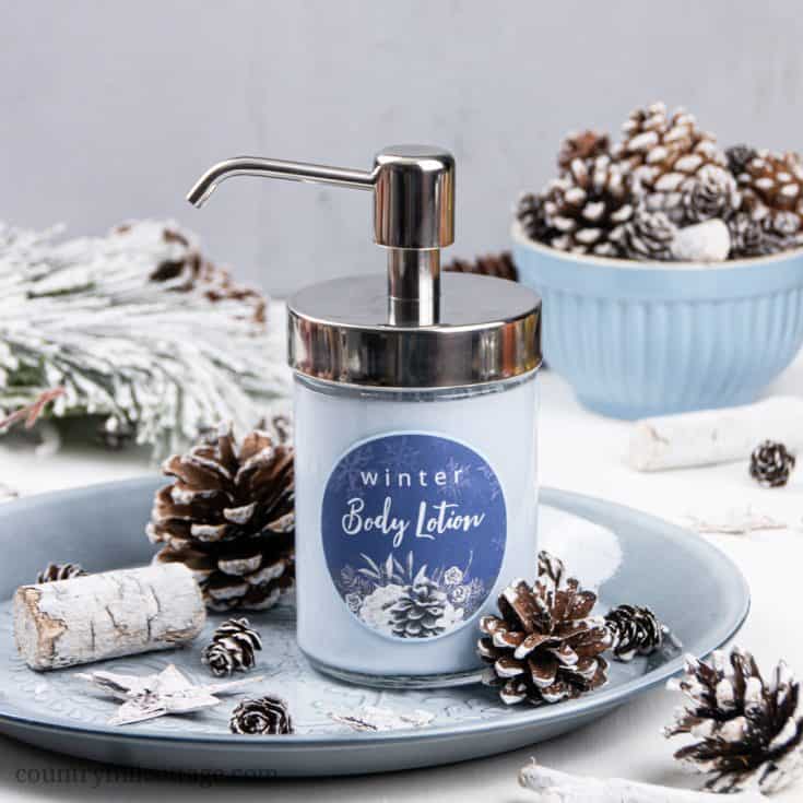 See how to make the best DIY body lotion for dry skin in winter with cornflowers and chamomile! This lightweight DIY body lotion is very moisturizing and made with natural materials. The simple whipped moisturizer feels velvety and is perfect to keep your skin soft and supple all winter long. Plus, you get useful tips for how to make homemade body lotion from scratch. Beauty product with shea butter and essential oils. #bodylotion #dryskin #moisurizer #essentialoils | countryhillcottage.com