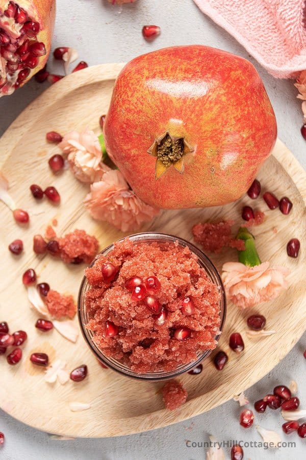 DIY pomegranate sugar scrub recipe