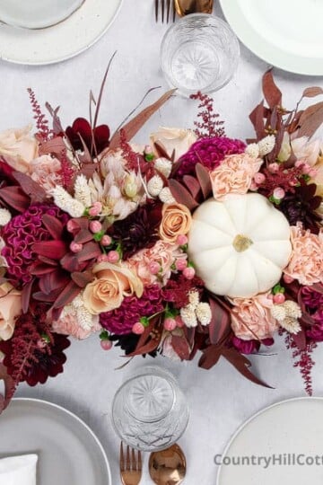 thanksgiving floral centerpiece