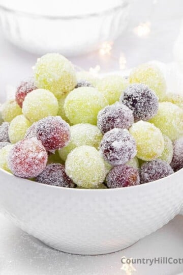 sugared prosecco grapes