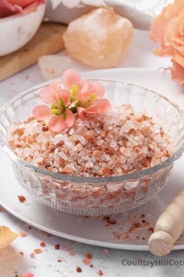 Himalayan salt bath