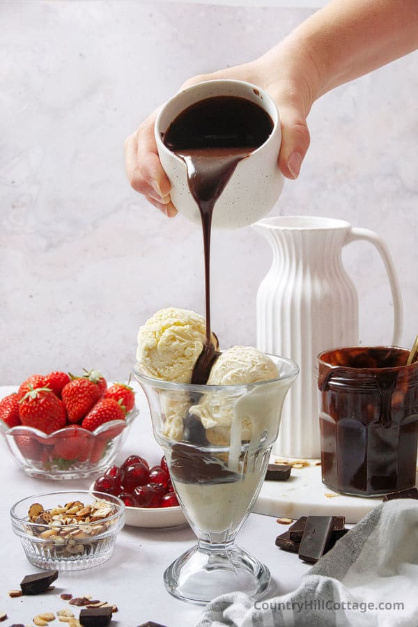 chocolate sauce with condensed milk