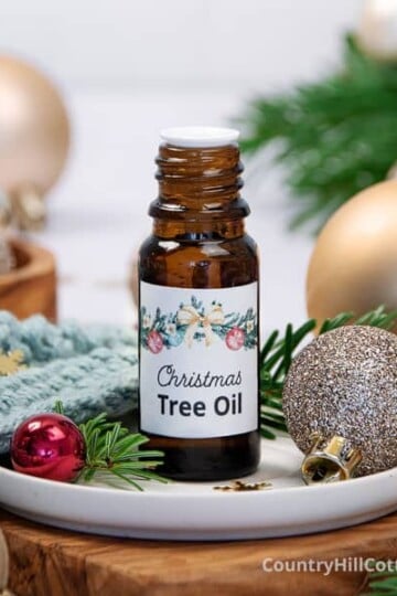 Christmas tree essential oil