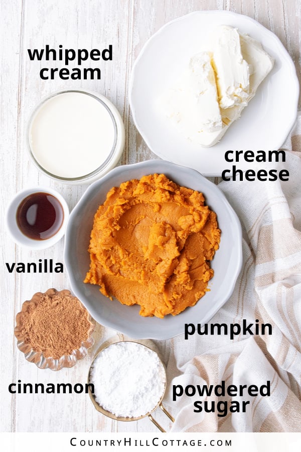 gingersnaps pumpkin dip ingredients.
