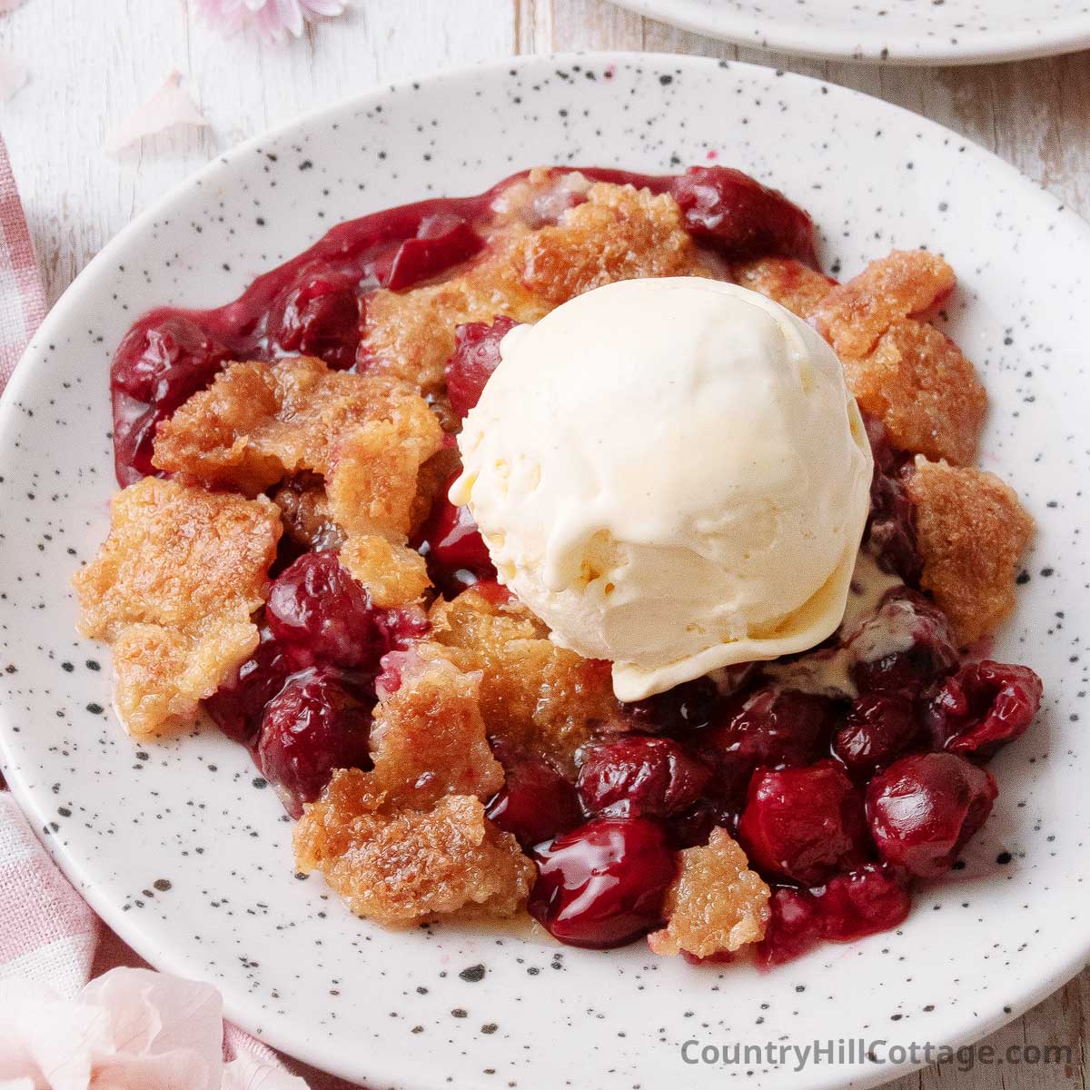 Cherry Pie Filling Dump Cake {5 Min Prep}