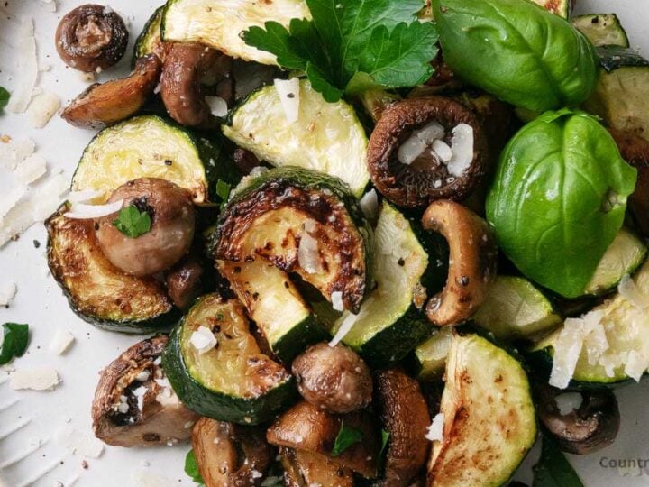 Yalangoch dogistonlik ayollarning fotosuratlari