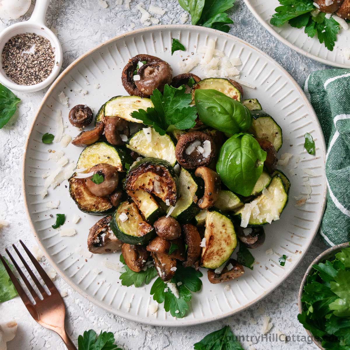 Roasted Zucchini And Mushrooms