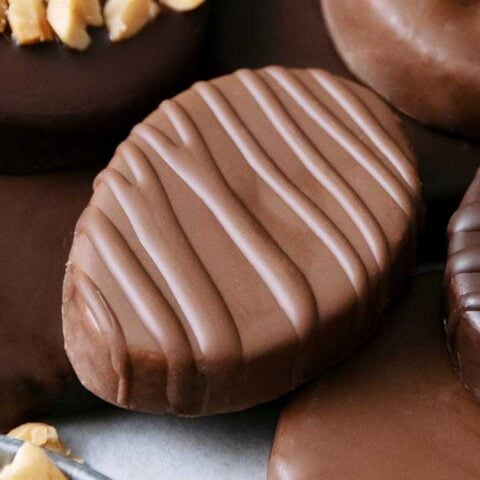 how do you make peanut butter eggs.