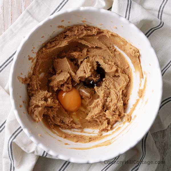step 3 incorporate egg and vanilla.