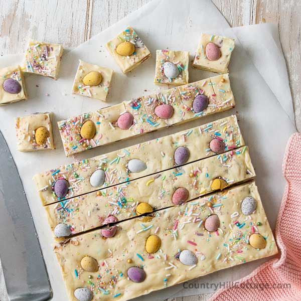 step 7 cut fudge into squares.