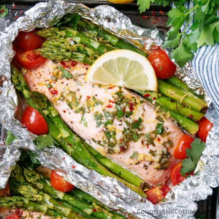 easy baked salmon in foil.