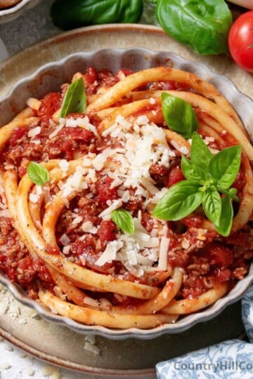 bucatini with Bolognese sauce.